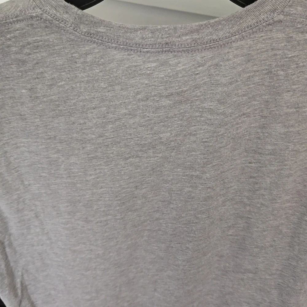 Kurzgesagt Gray Bird Graphic T-Shirt - Picture 7 of 8